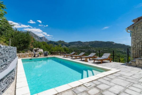 NEW! Stone villa JUDITA with heated pool and hydro-massage